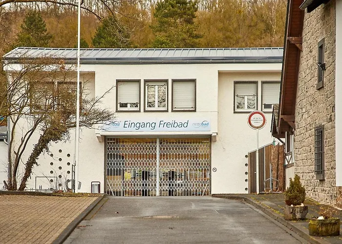 Gasthof Zum Dicken Baum