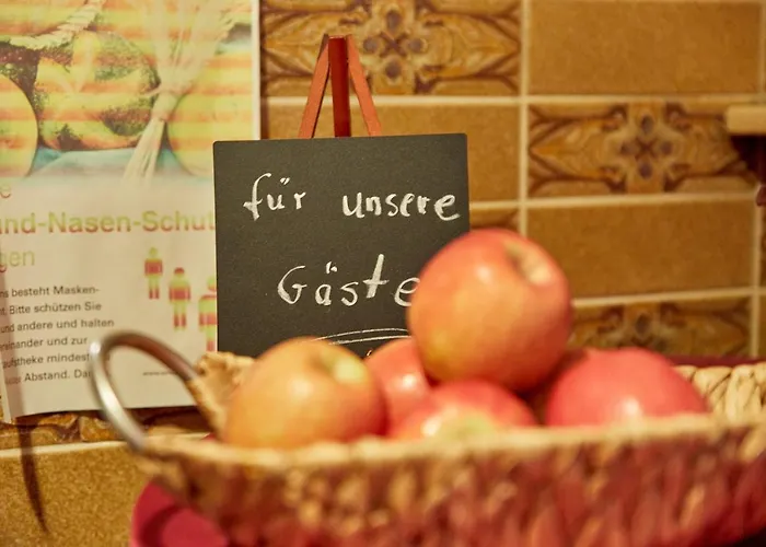 Gasthof Zum Dicken Baum Mayen